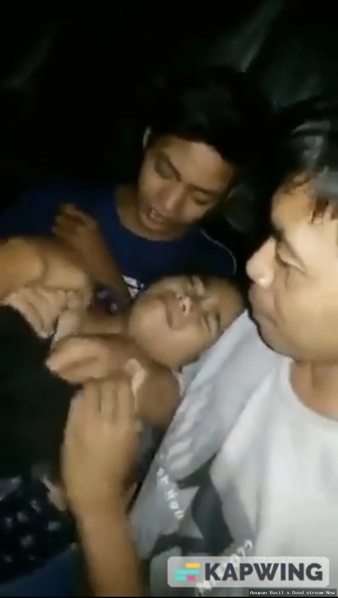 Background for IRAMA MALAM MENGGAIRAHKAN Bocil Smp Sodok sodok Paksa Teman Tongkrongan Meronta ronta Kesakitan Tapi Akhirnya Keenakan Dan Nagih Di Entot Special On Abg Viral Dood